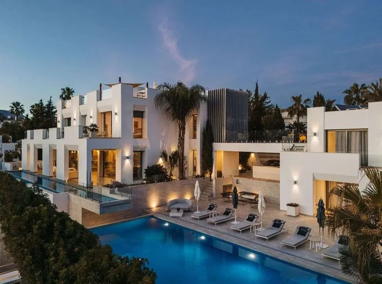 Villa 11 chambres 1 043 m² Marbella, Espagne