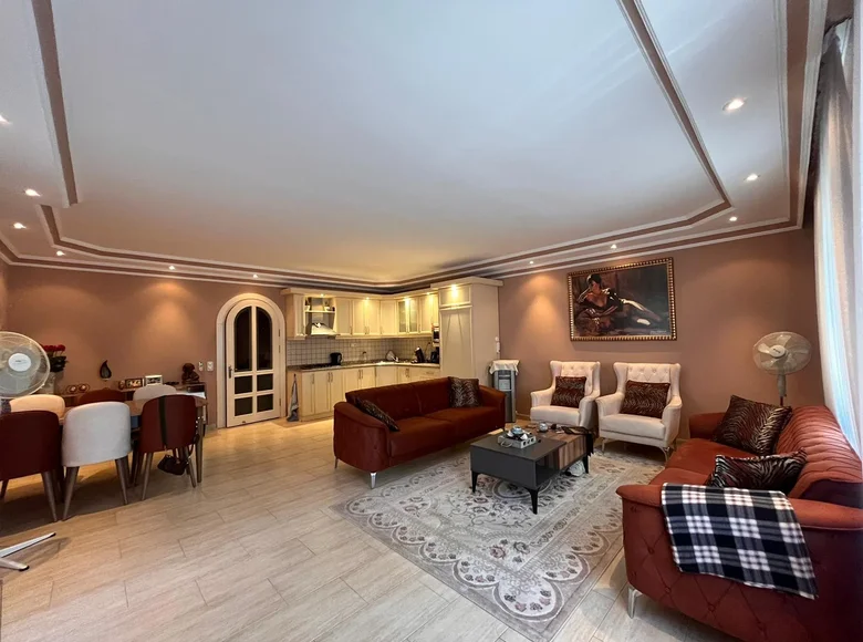 Apartamento 3 habitaciones  Oba, Turquía