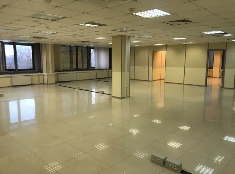 Pomieszczenie biurowe 672 m² Central Administrative Okrug, Rosja