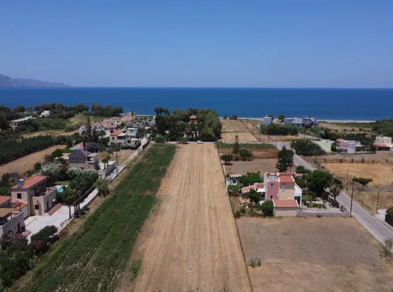 Land  Tavronitis, Greece