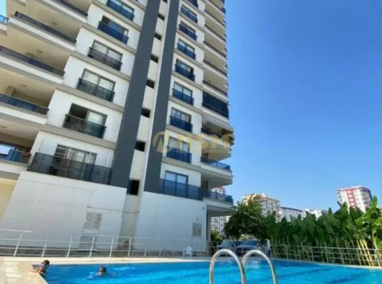 Apartamento 4 habitaciones 170 m² Mezitli, Turquía