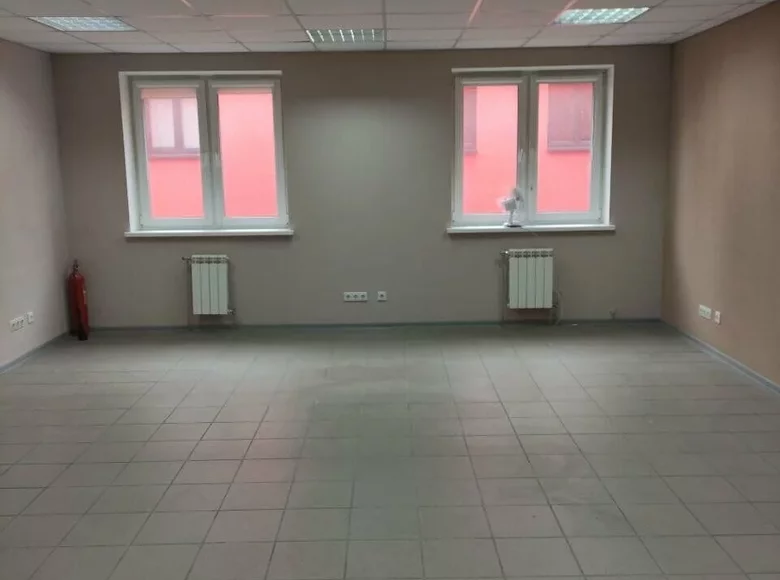 Oficina 42 m² en Minsk, Bielorrusia