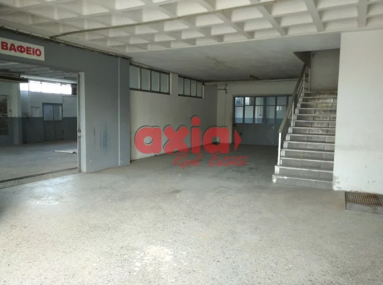 Propiedad comercial 1 200 m² en Pontolivado, Grecia