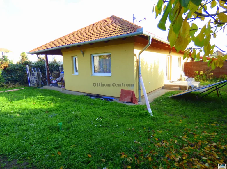 Haus 4 Zimmer 78 m² Kistarcsa, Ungarn