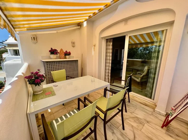 Квартира 2 спальни 67 м² Ricmar, Испания