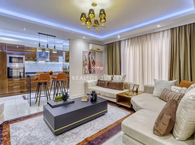 2 bedroom apartment 120 m² Mahmutlar, Turkey