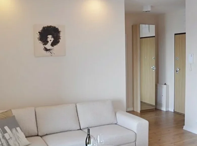 2 room apartment 48 m² in Warsaw, Poland