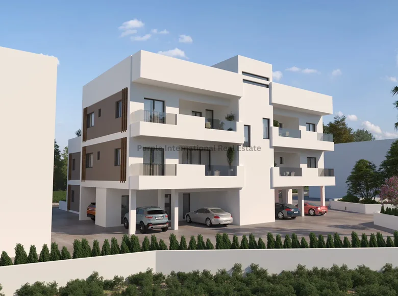 Mieszkanie 2 pokoi 81 m² Paralimni, Cypr