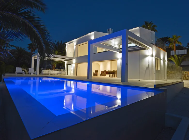 4 bedroom Villa 270 m² Alcudia, Spain