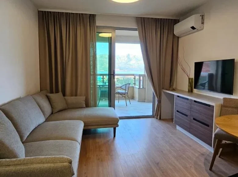 Wohnung 2 Schlafzimmer 62 m² Budva, Montenegro