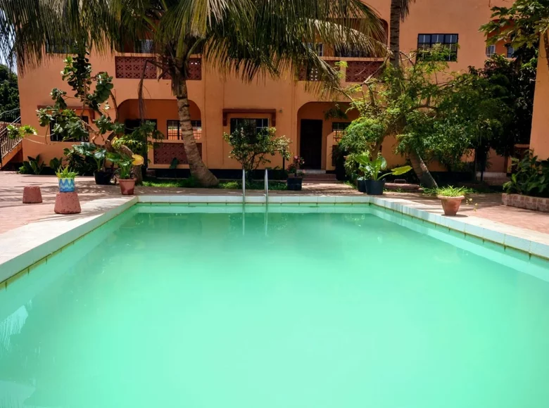 Gewerbefläche 750 m² Sukuta, Gambia