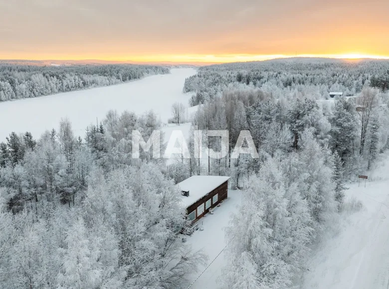 Atterrir  Rovaniemen seutukunta, Finlande