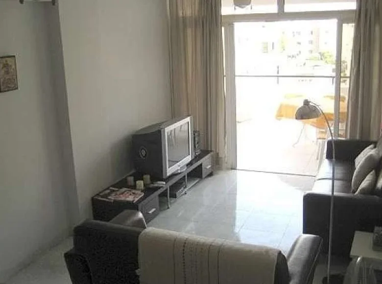 Apartamento 3 habitaciones 134 m² Larnaca, Chipre