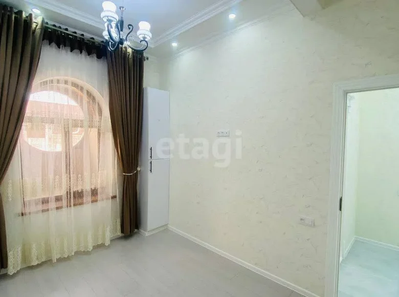 Kvartira 3 xonalar 54 m² Samarqandda