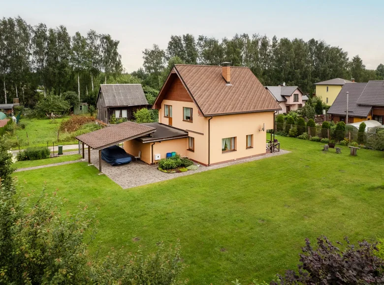4 room house 211 m² Skujnieki, Latvia
