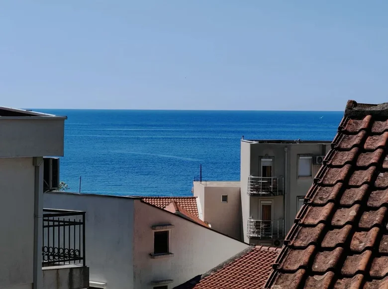 Apartamento 3 habitaciones 74 m² Petrovac, Montenegro