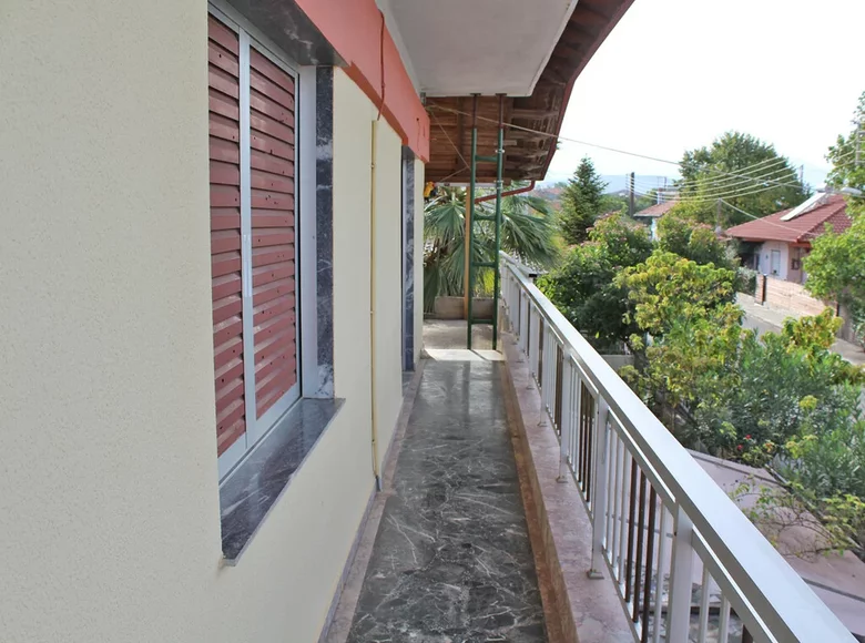 Mieszkanie 3 pokoi 200 m² Agios Spiridonas, Grecja