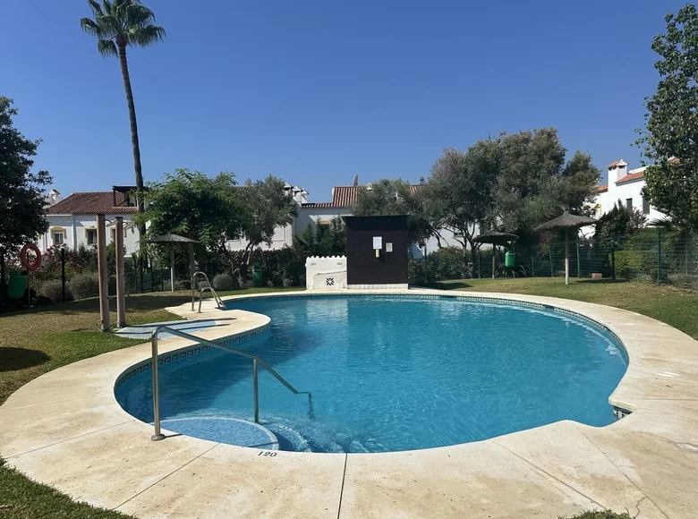 Dom 3 pokoi 134 m² Casares, Hiszpania