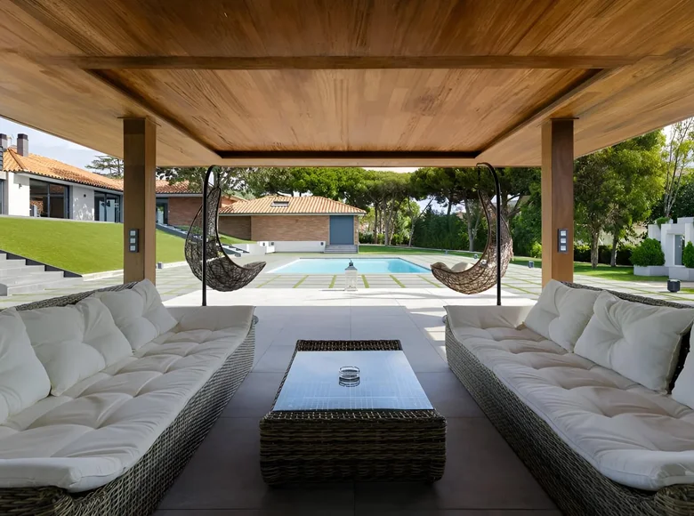 Villa 9 bedrooms 1 430 m² el Masnou, Spain