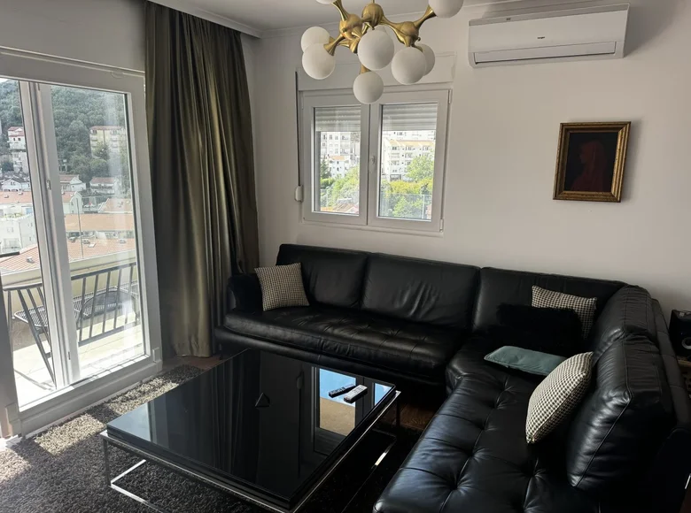 Wohnung 3 Schlafzimmer 140 m² Budva, Montenegro