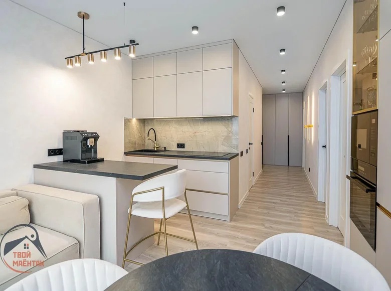 Apartamento 4 habitaciones 62 m² Minsk, Belarús