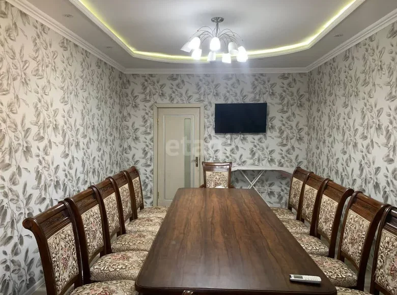 Квартира 3 комнаты 74 м² Чирчик, Узбекистан