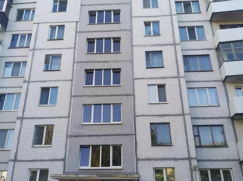 Mieszkanie 2 pokoi 47 m² Słuck, Białoruś