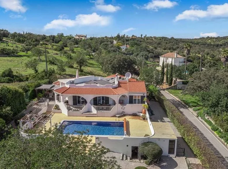 Villa 4 chambres 200 m² Santa Barbara de Nexe, Portugal
