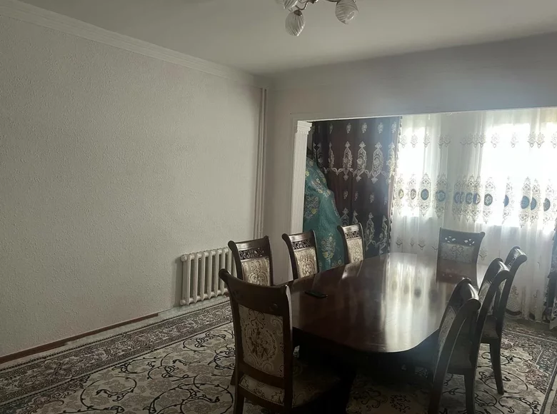 Квартира 2 комнаты 59 м² Кибрай, Узбекистан