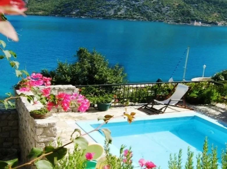 3 bedroom apartment 126 m² durici, Montenegro