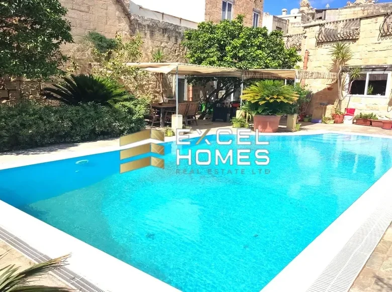 3 bedroom house  Birkirkara, Malta