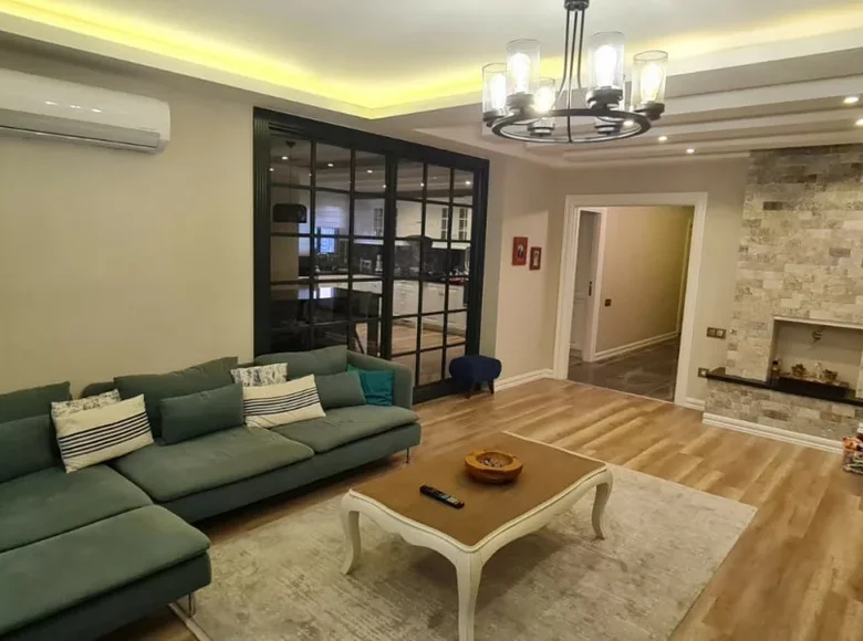 Квартира 5 комнат 260 м² Erdemli, Турция