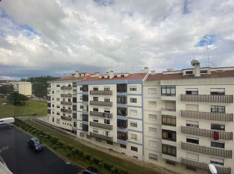 Mieszkanie 2 pokoi 85 m² Portugalia, Portugalia