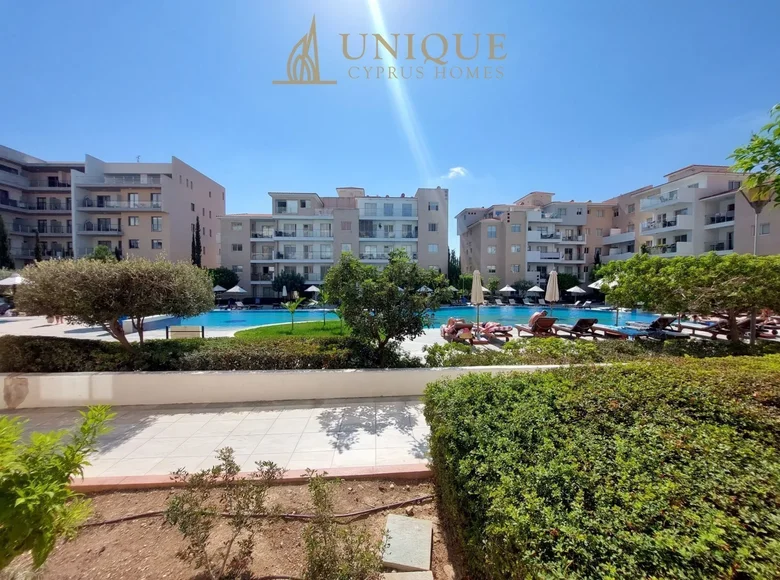 Mieszkanie 2 pokoi 105 m² Pafos, Cypr