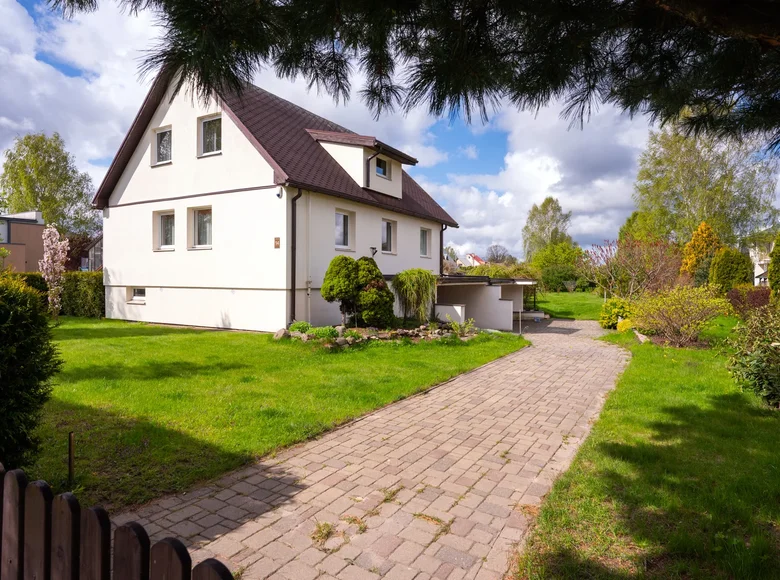 5 room house 204 m² Marupe, Latvia