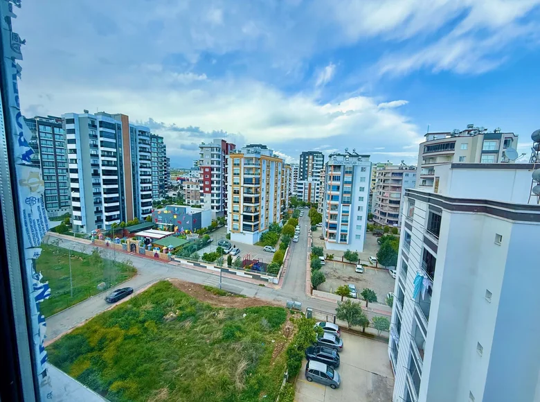 Mieszkanie 2 pokoi 52 m² Mezitli, Turcja