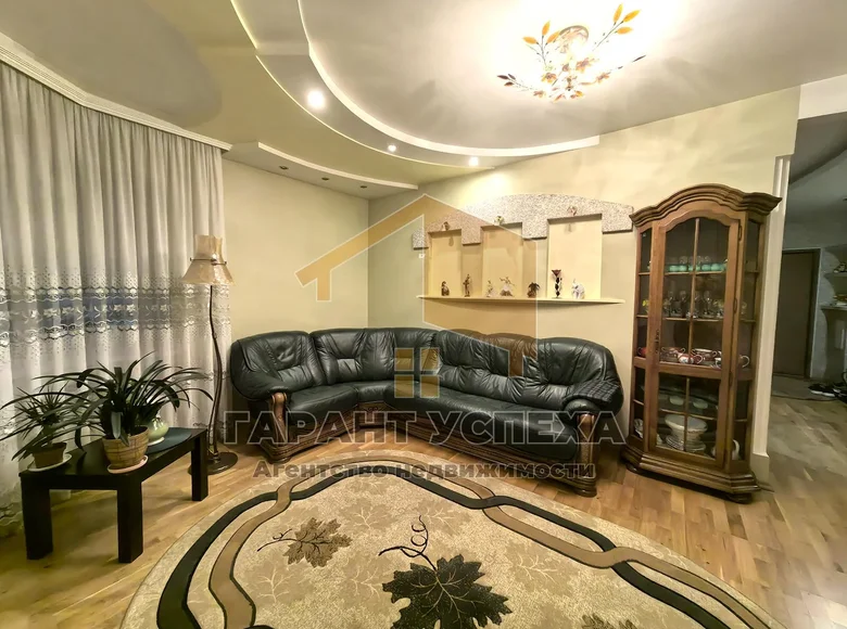 Квартира 2 комнаты 65 м² Мухавецкий сельский Совет, Беларусь