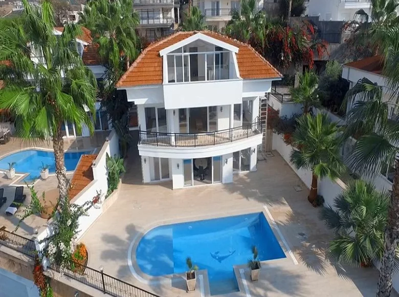Casa 4 habitaciones 257 m² Alanya, Turquía
