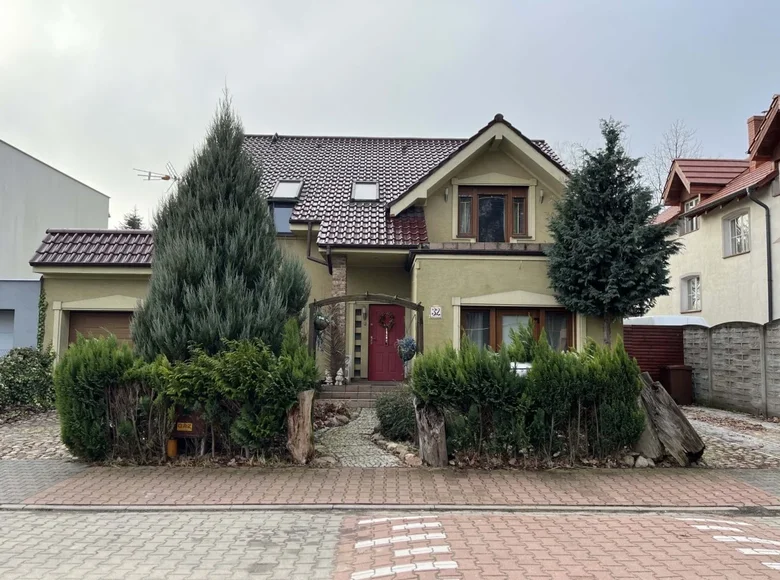 Maison 215 m² Przezmierowo, Pologne