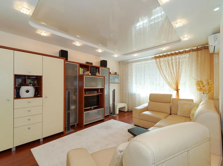 Квартира 2 комнаты 52 м² Минск, Беларусь