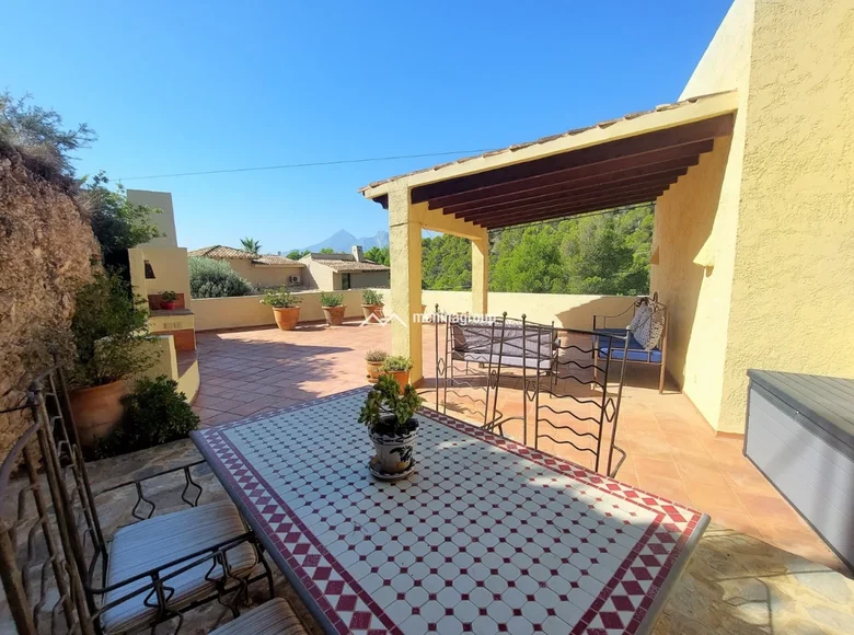 3-Schlafzimmer-Villa 197 m² Altea, Spanien