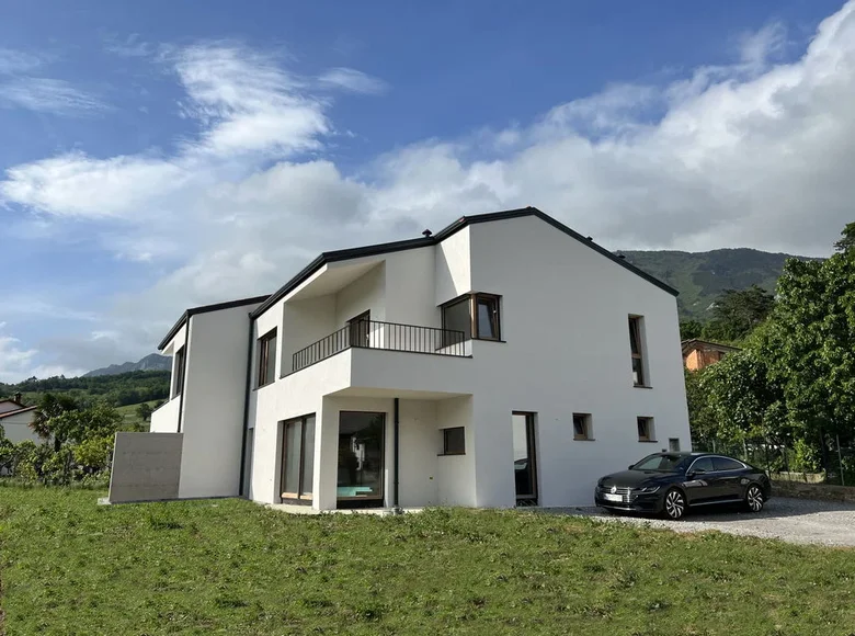 Maison 3 chambres 156 m² Vipava, Slovénie