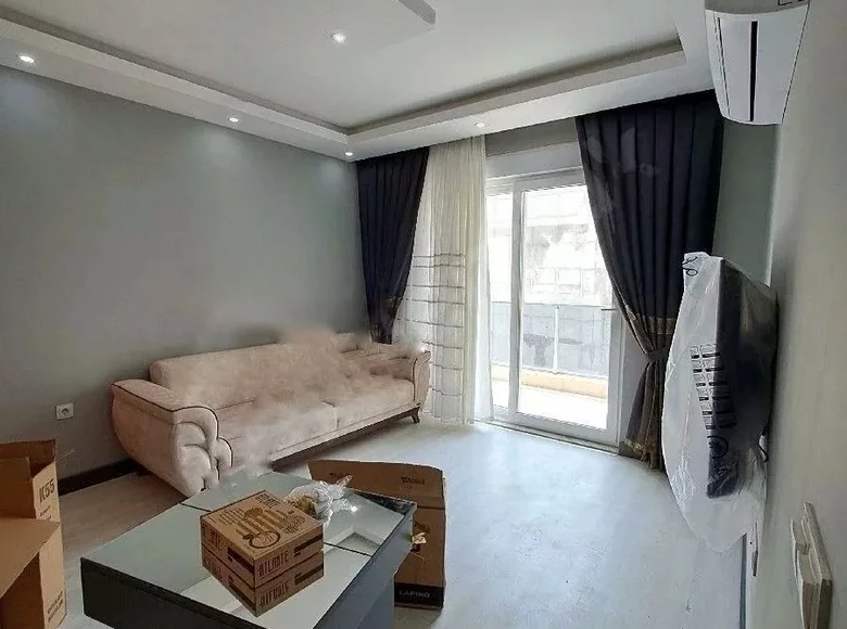 Wohnung 2 Zimmer 90 m² Alanya, Türkei
