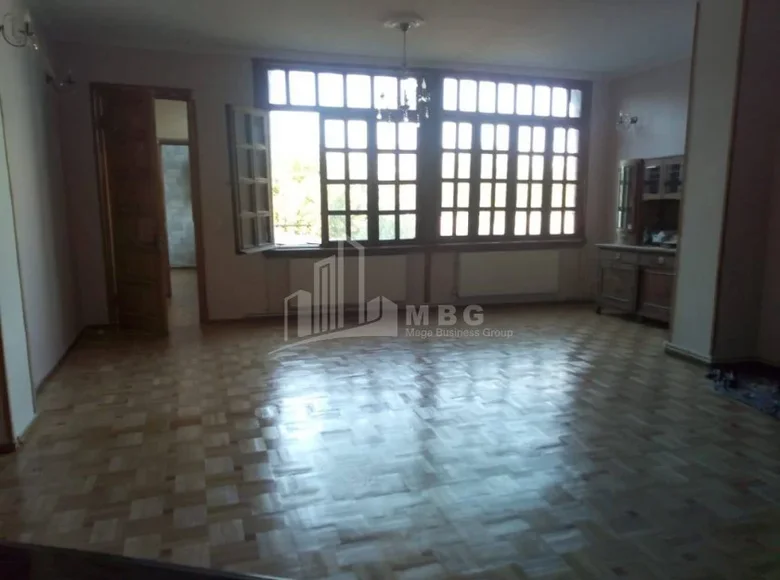 Apartamento 5 habitaciones 220 m² Tiflis, Georgia