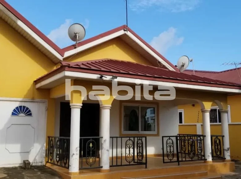 Maison 5 chambres 220 m² Teshie, Ghana