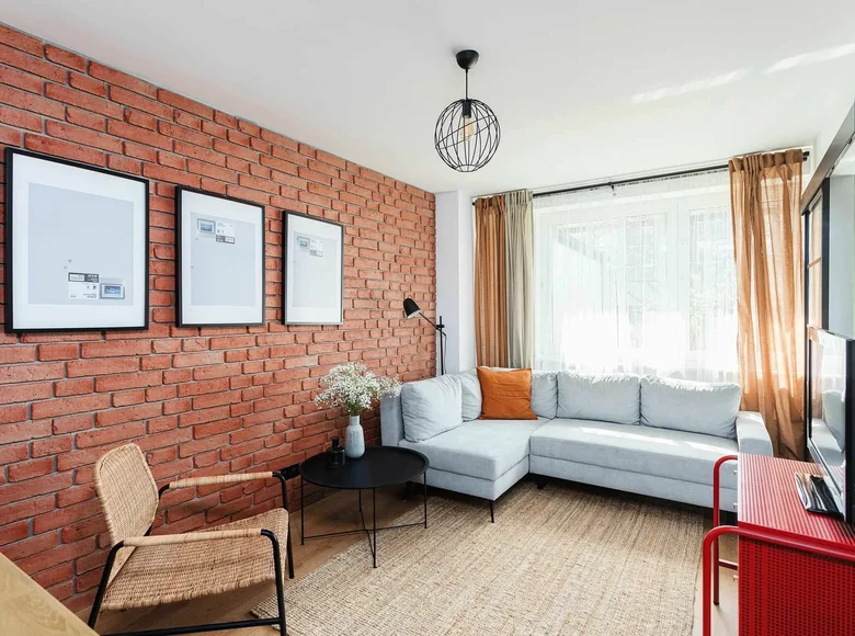 2 room apartment 38 m² in Warsaw, Poland