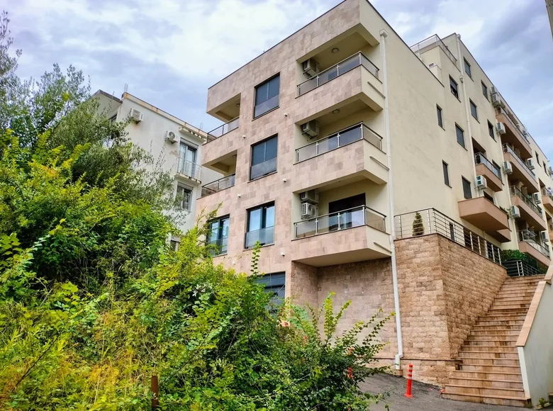 Mieszkanie 3 pokoi 57 m² Budva, Czarnogóra