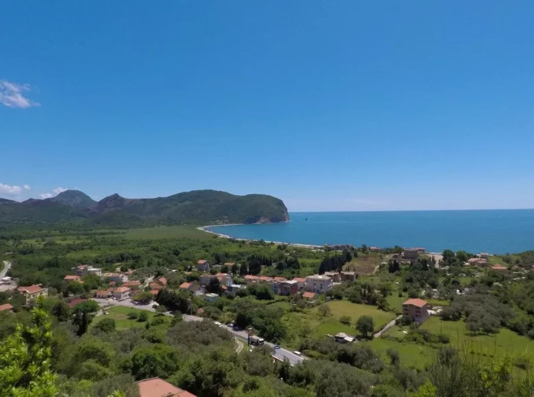 Grundstück 5 000 m² Buljarica, Montenegro