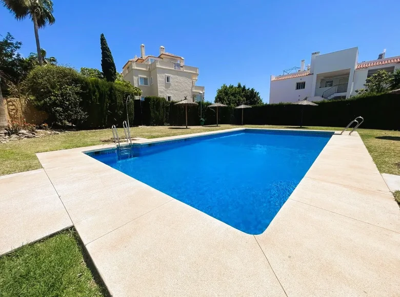 Mieszkanie 3 pokoi 90 m² Mijas, Hiszpania