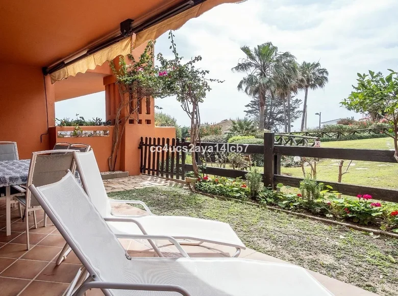 2 bedroom apartment 91 m² Estepona, Spain